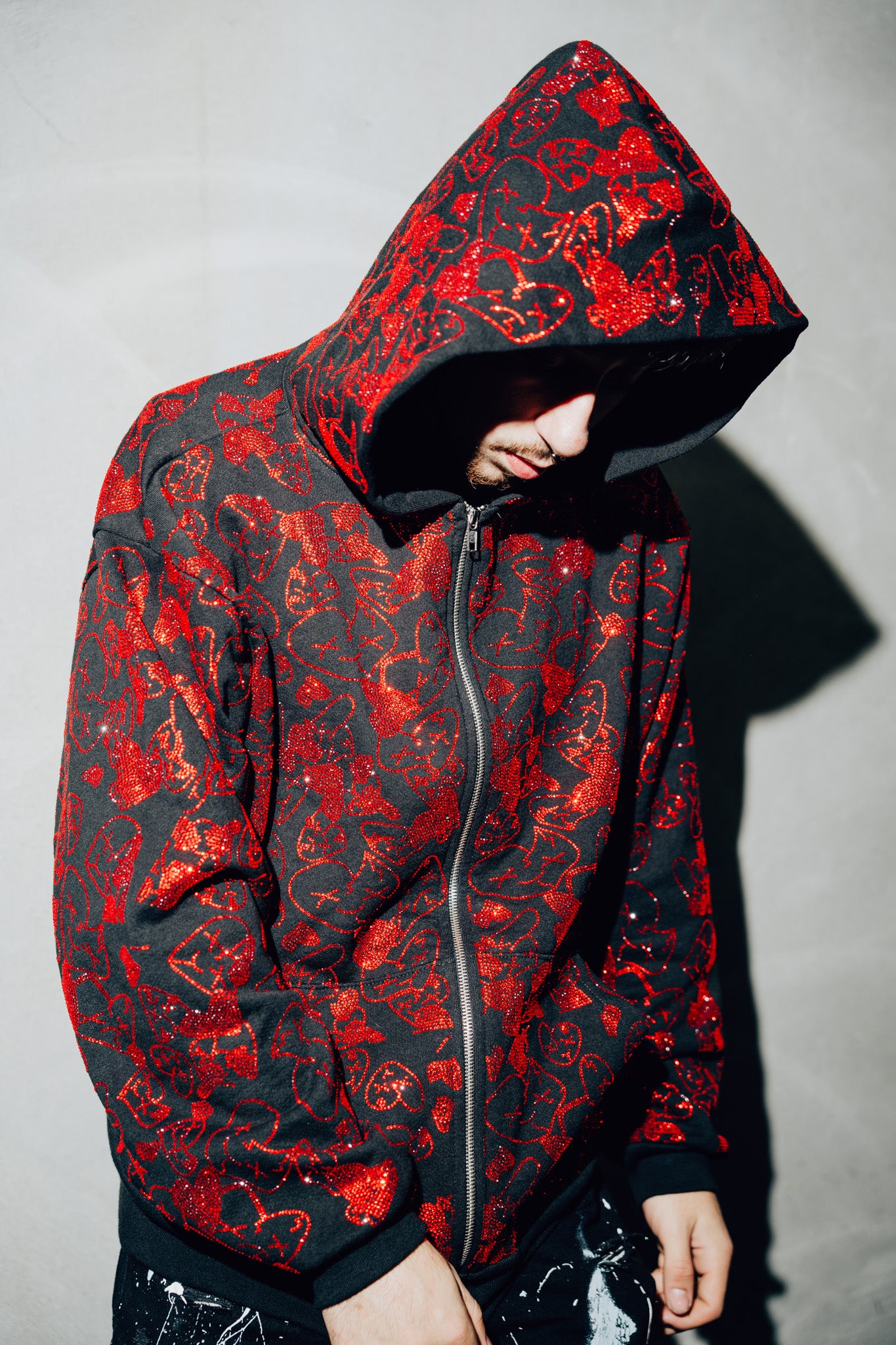 Emotions camo rhinestone zip up (Red)