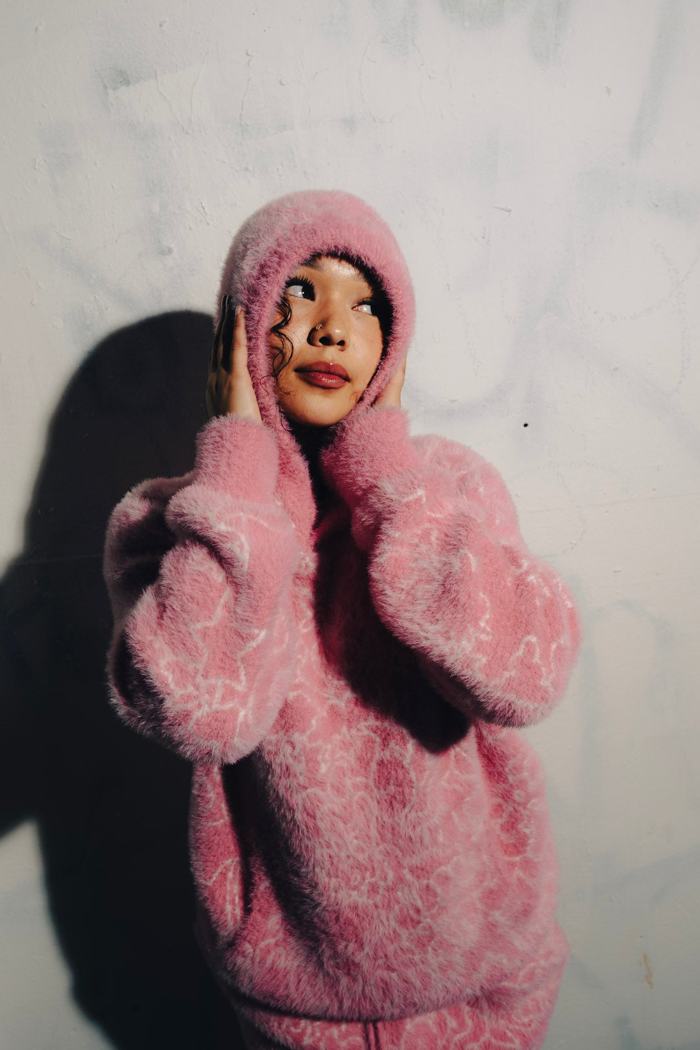 Emotions world Mink hoodie (Pink) - Royal Surge