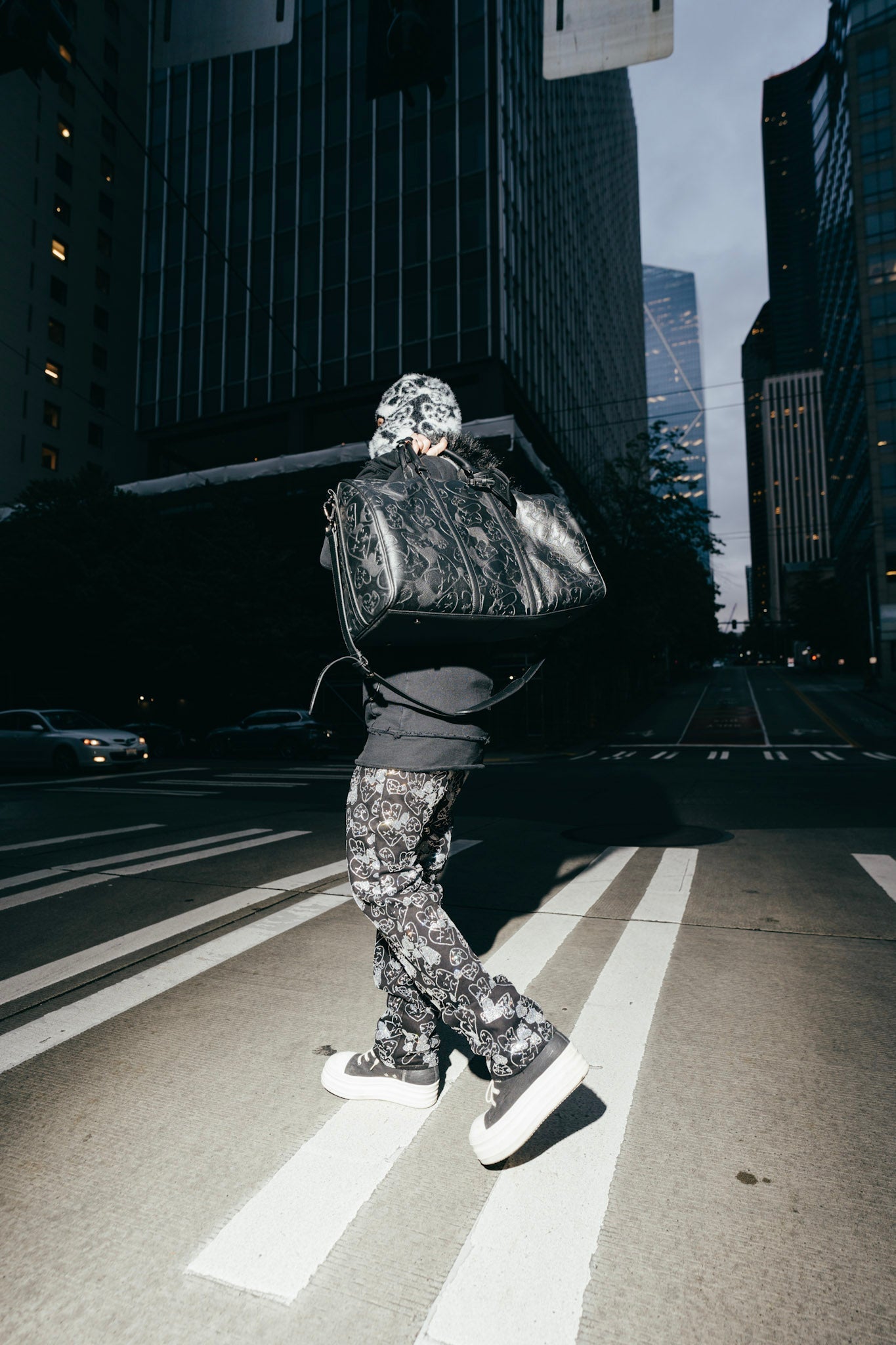 Emotions rhinestone denim (Black) - Royal Surge
